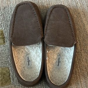 Men’s brown slippers